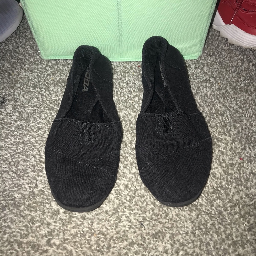 Black Toms Replica